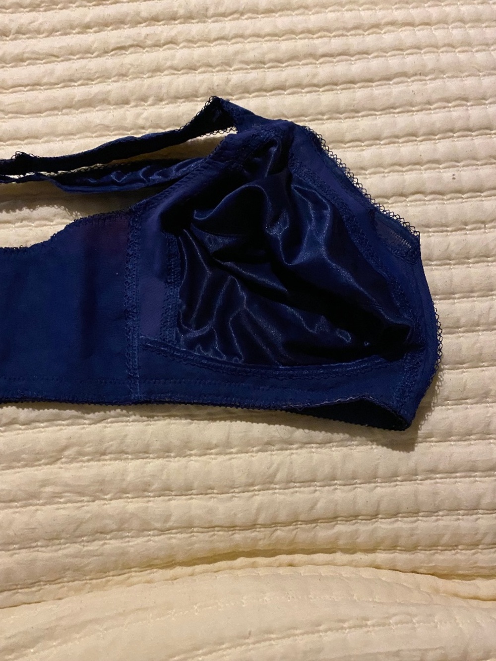 Playtex 18 hour wireless vintage bra
